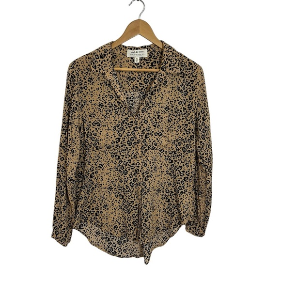 Cloth & Stone Anthropologie 100% Rayon Animal Print Button Blouse Top Sz Medium - Picture 1 of 12